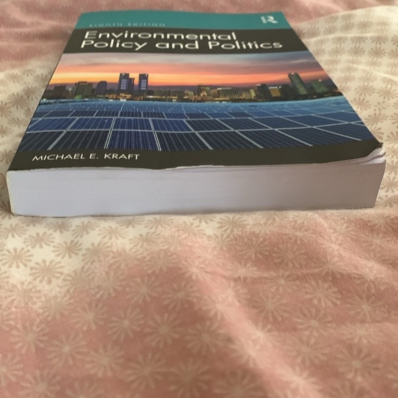 Like New Eighth Edition Environmental Policy and Politics by Michael E. Kraft - Picture 2 of 4